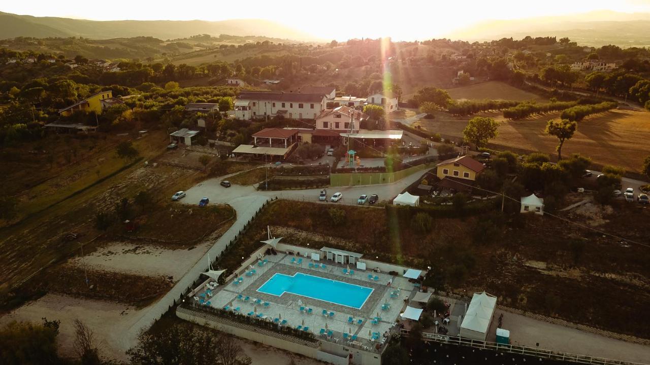 Il Pozzo Country House Collescipoli Εξωτερικό φωτογραφία