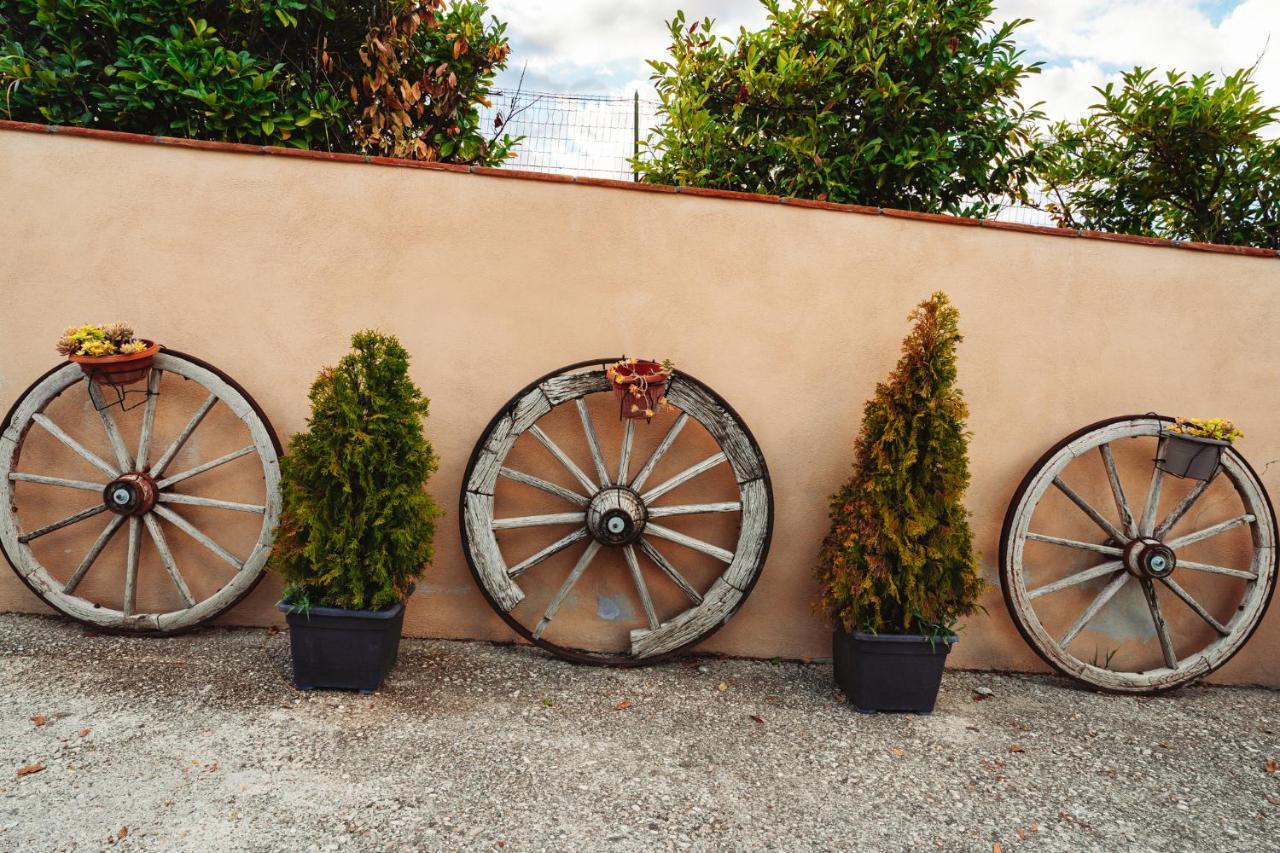 Il Pozzo Country House Collescipoli Εξωτερικό φωτογραφία